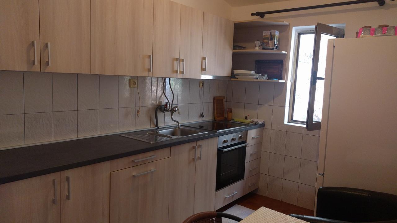 Apartment Spuza Ulcinj Bagian luar foto